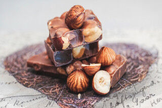 tagAlt.Tuscan Chocolate Hazelnuts Cover
