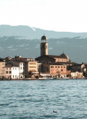 tagAlt.Lakeside town Garda Valtènesi 5