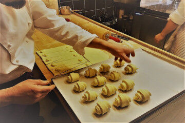 tagAlt.Lopriore brunch croissants 7