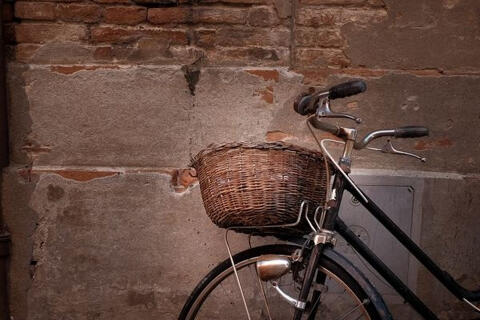a bike is the best way to visit Florence