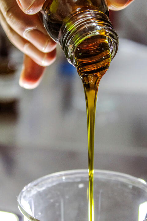 About Mama's Extra Virgin Olive Oil Tasting Class