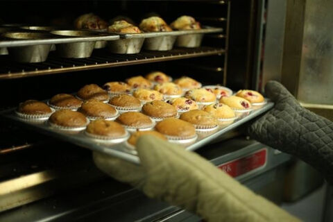 baking pastries with oven gloves