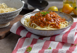 meat ragu with spaghetti