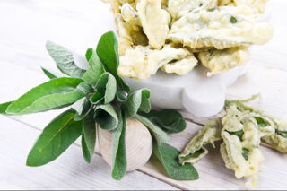 fried and fresh sage leaves