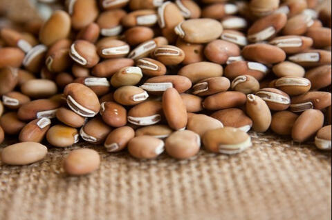 have black eyed peas for lunch