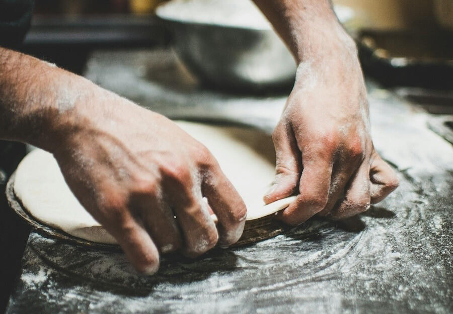 make-pizza-at-home
