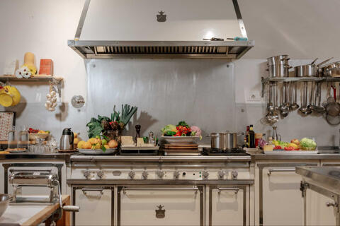 mama florence gullo kitchen