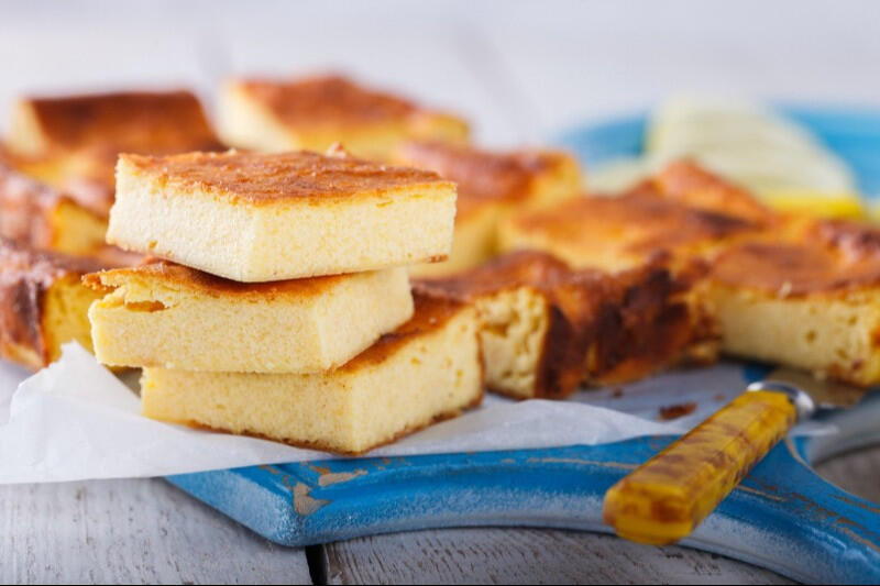 sliced milk pudding