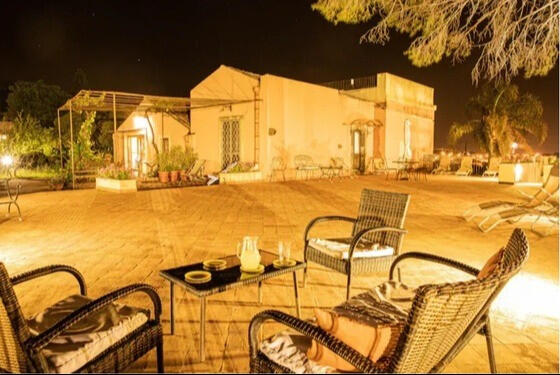 san-leonardello-outside