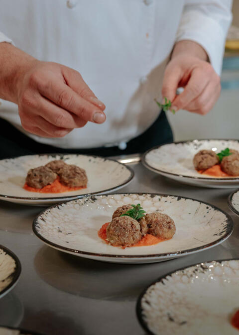 Savor a Complete 4-course Seated Tuscan Meal of Your Culinary Creations