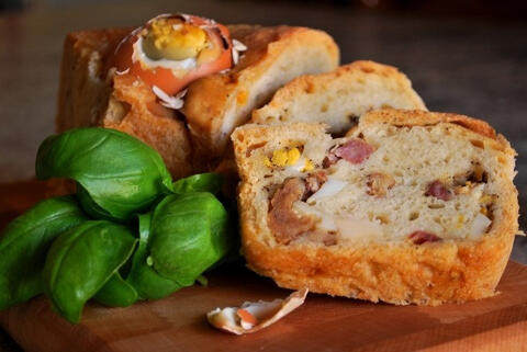 stuffed bread with chicken corn egg and and hum