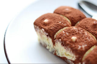 close up tiramisu