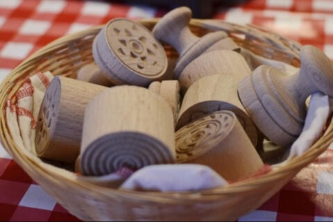 wooden corzetti stamps