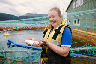 tagAlt.Lingalaks Norwegian fish farm Cover