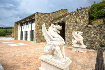 tagAlt.Podere Forte Lions outside 7